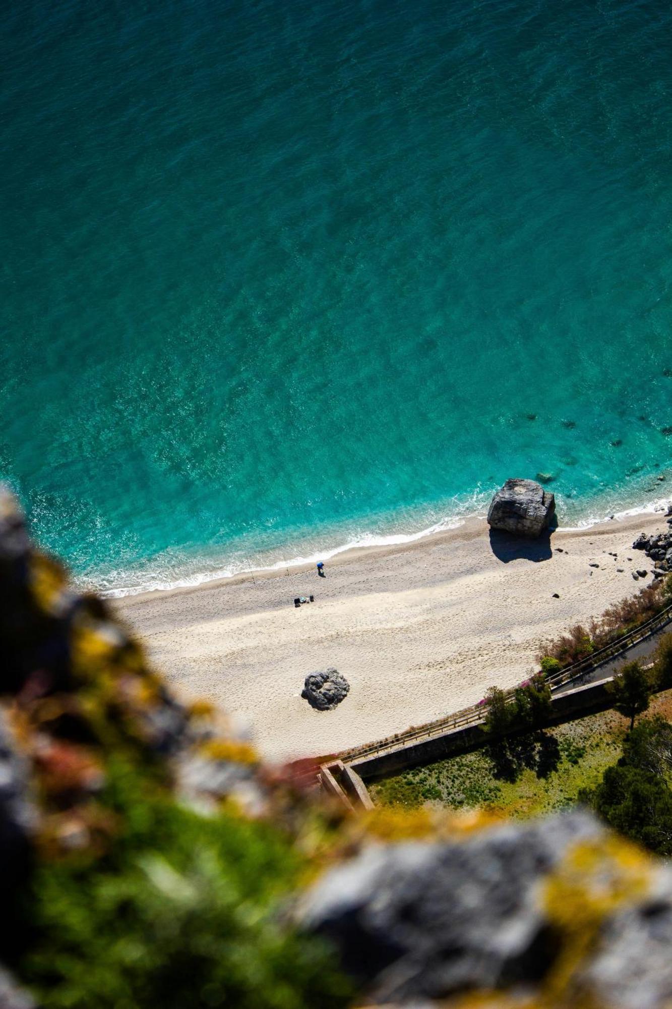 Hotel Bello By Ostello Bello Finale Ligure Εξωτερικό φωτογραφία
